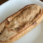 しぜんこうぼのぱんや きなり - レモンとプルーンのぱん