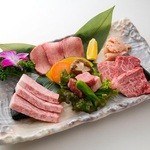 Kurogewagyuu Yakiniku Sakuratei - 3種盛り盛