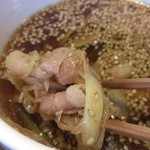 かなざわ - ねぎと豚肉と胡麻がたっぷり