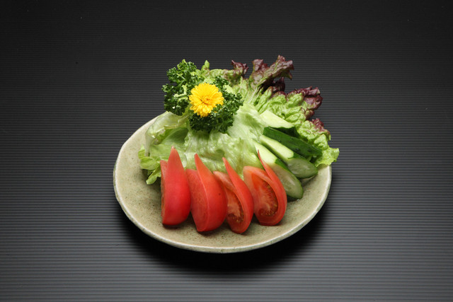 太朗助丸 漢方由来の胃腸薬｜銭谷小角堂の陀羅尼助丸（市販薬）