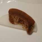 和人良 - 【H27.5.24】先付け。鰆のカラスミ。