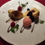 2Leoni - 2種類のデザート盛り合わせ　2015.05