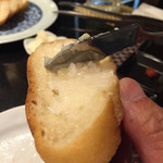 長堂屋 - フランスパンに今帰仁あぐーのラード