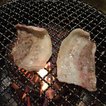 長堂屋 - 三枚肉の焼き肉
      絶品
