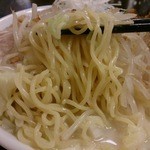 中細ちぢれ麺