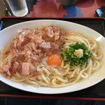 讃岐うどんさくら - 釜玉うどん