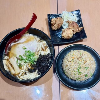 尾道らーめん ベッチャー_0