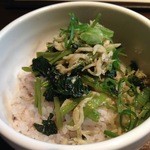 麺屋玉ぐすく - 期間限定青菜シラス丼¥250
