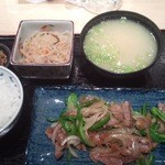 井出家 - チンジャオロースと春雨で定食風