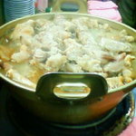 豚足のかどや - 豚足を煮込んでいます