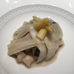 フォリオリーナ・デッラ・ポルタ・フォルトゥーナ - 2015/5　ホワイトアスパラ　エスカルゴ　小麦のニョッキ