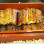 博多名代 吉塚うなぎ屋 - ふっくら断面