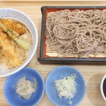夢庵 - 料理写真:ランチ天丼せいろそばセット
