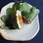 出町ふたば - 2015年05月06日（水）　柏餅・味噌白餡