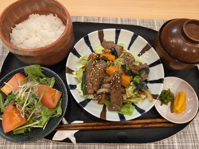 和牛スタミナ定食