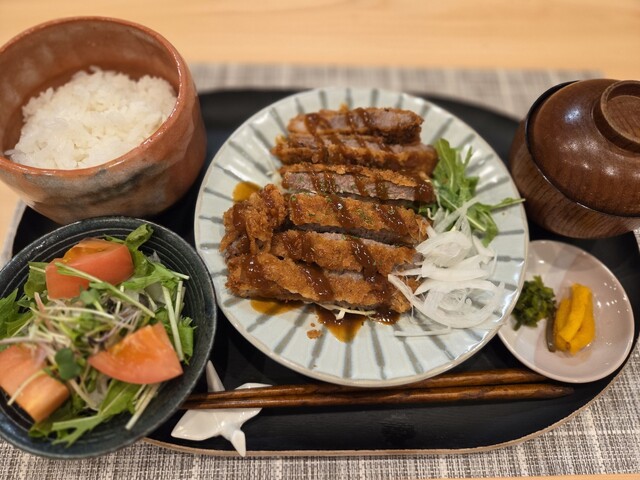 和牛カツ定食