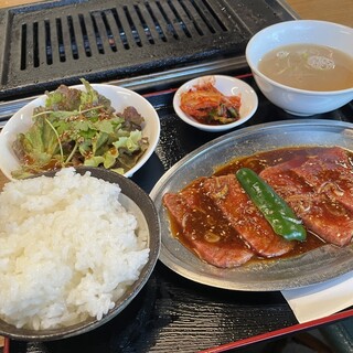 燈台下焼肉センター_0