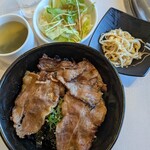 焼肉じゅうじゅうカルビ - 料理写真:熟成 牛カルビ丼(979円)
