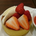 雪ノ下 - 静岡産紅ほっぺのパンケーキ