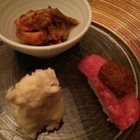 焼肉GROW - 前菜盛り合わせ＆黒毛和牛のにぎり