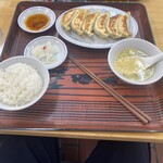 ぎょうざの満洲 - 料理写真: