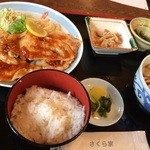 さくら家 - 大河原で昼飯