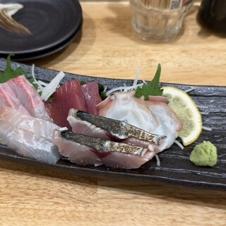 魚と地酒 たら福_0