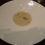 ブルガズ アダ - アスパラガスと新玉葱のスープ