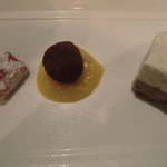 ブルガズ アダ - 