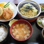 Ajidokoroaduma - ザルラーメンチカツ定食￥780