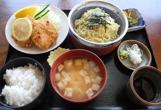 味処 東 - ザルラーメンチカツ定食￥780