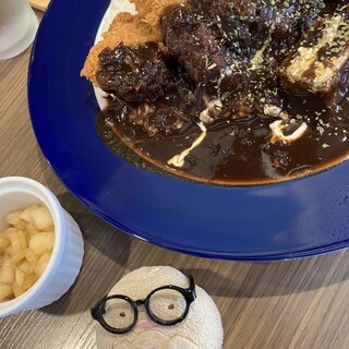 元町欧風カレー タンガロンガ_1