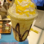 GODIVA - ホワイトチョコレート　バナナ　５９０円