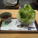 赤福 五十鈴茶屋 - 料理写真:赤福氷 & ほうじ茶
