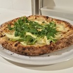 2015/05/30　クアットロ・フォルマッジ＋ルッコラ！  これがまたイイ！  