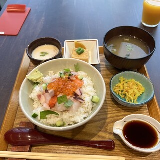 魚とごはん ますよね_0