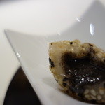 大阪 聘珍樓 - ほらぁ～、すっきり甘みの黒胡麻です。