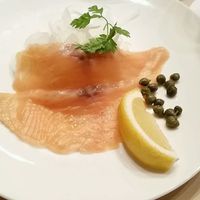 和黒 北野坂本店 - コース 前菜 スモークサーモン