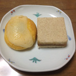 和泉屋 - ぱん de 饅頭  葵