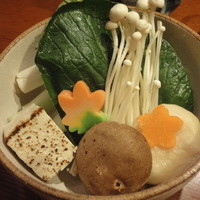 飛騨牛一頭家 馬喰一代 岐阜神田 - 野菜盛