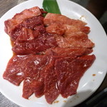 カルビ、ハラミ、やみつきロース