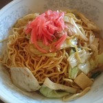宝来軒 - ソース焼きそば大盛り（￥600）　麺2玉は有ります(^.^)