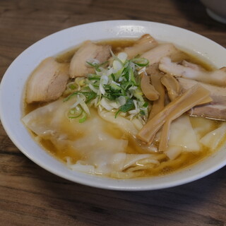 大笑家_1