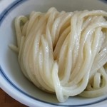 このうどんのツヤ。絶品ですね。
