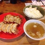 屋台餃子 風・天 - 