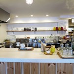 ウィークエンダーズコーヒー オール ライト - 店内１