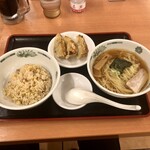 日高屋 - 料理写真:ラ餃チャセット(すべてがハーフサイズのセット)