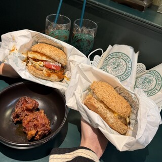 口コミ一覧 : ラッキーピエロ マリーナ末広店 - 末広町（函館