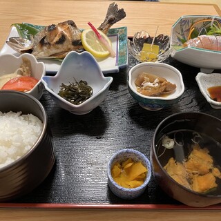 お食事処 寿_0