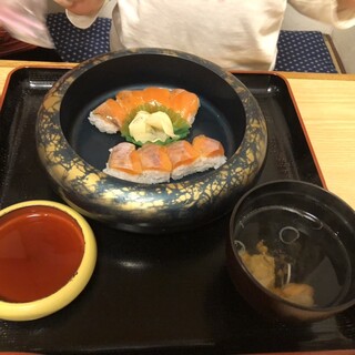 お食事処 寿_1